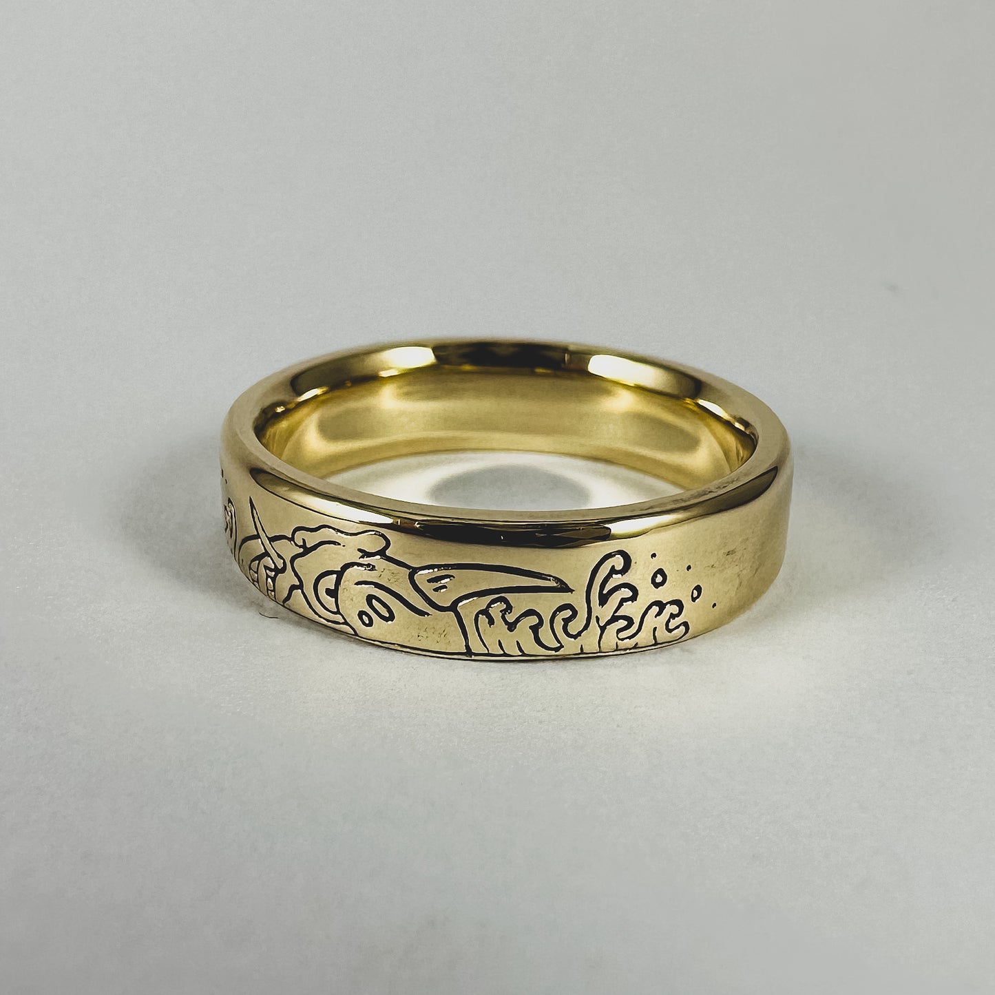 ONI II - 9ct. Gold