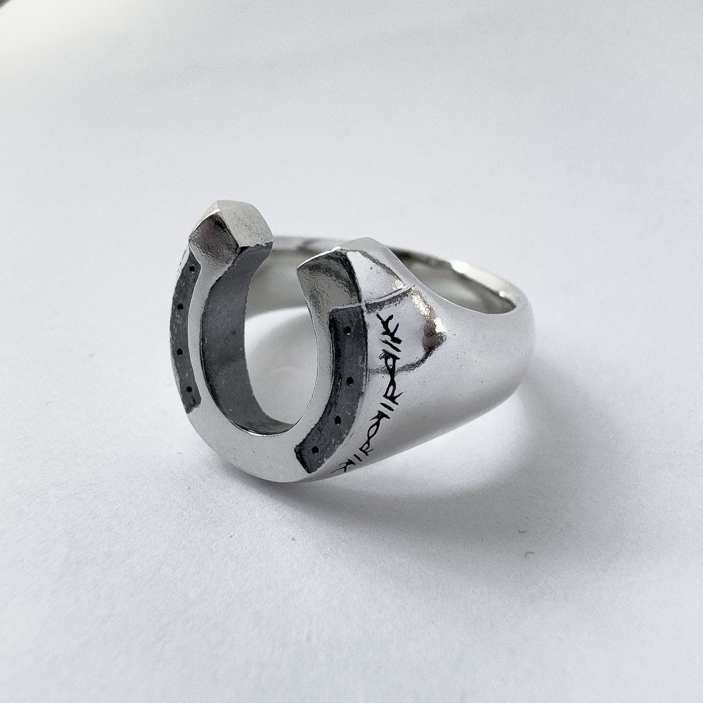 Horseshoe