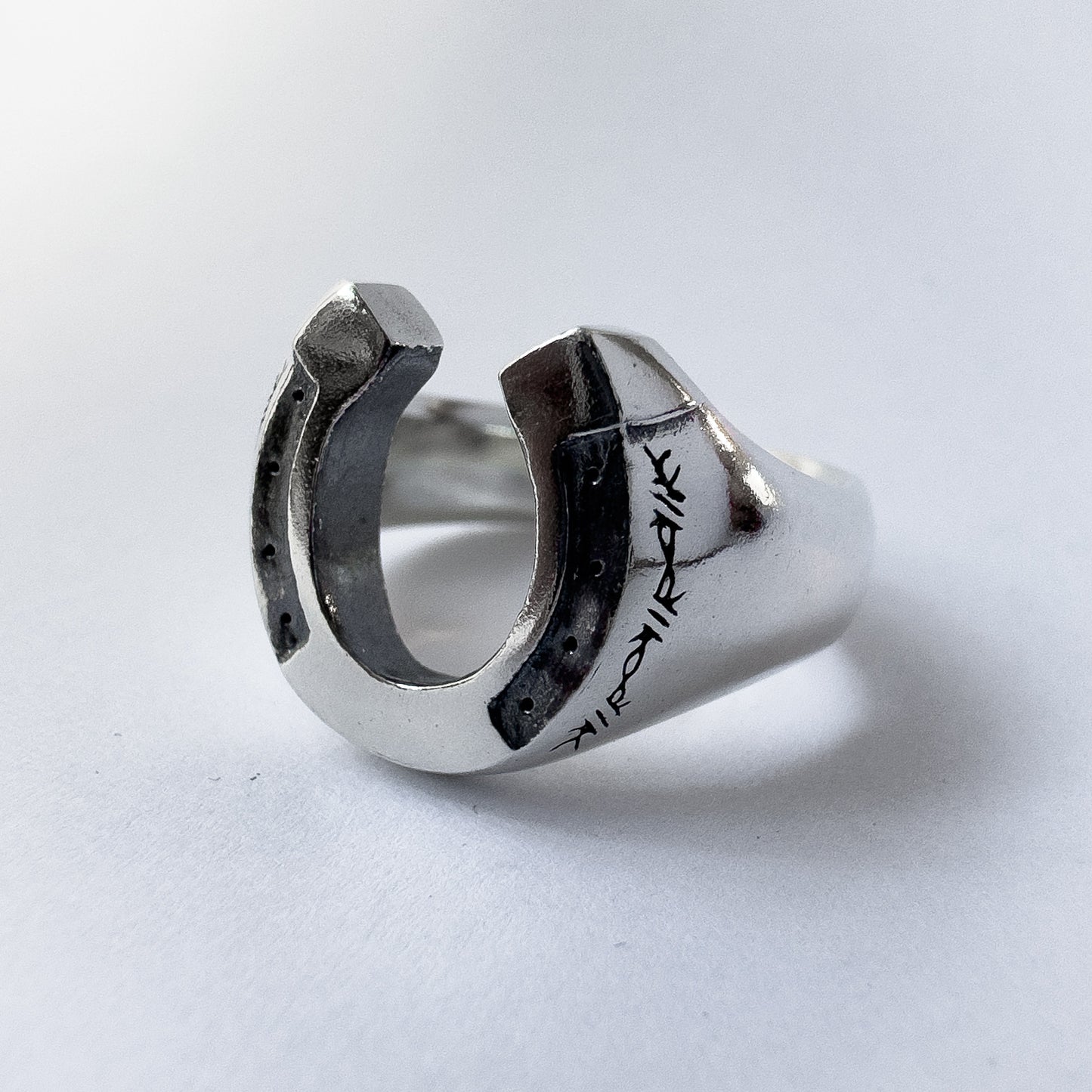Horseshoe