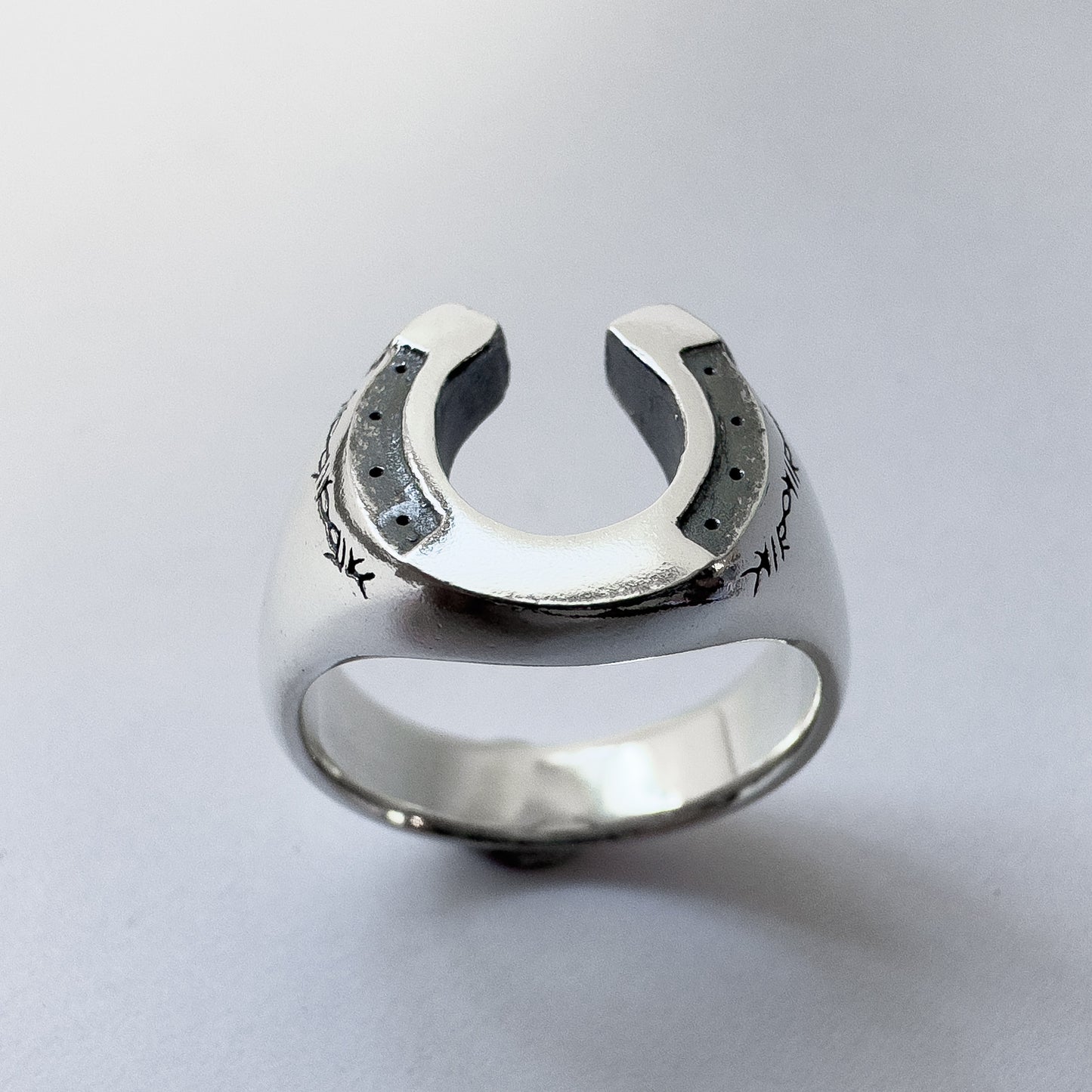 Horseshoe
