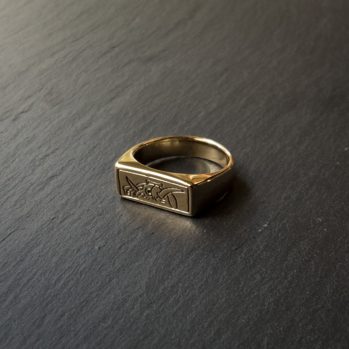 ONI - 9ct. Gold