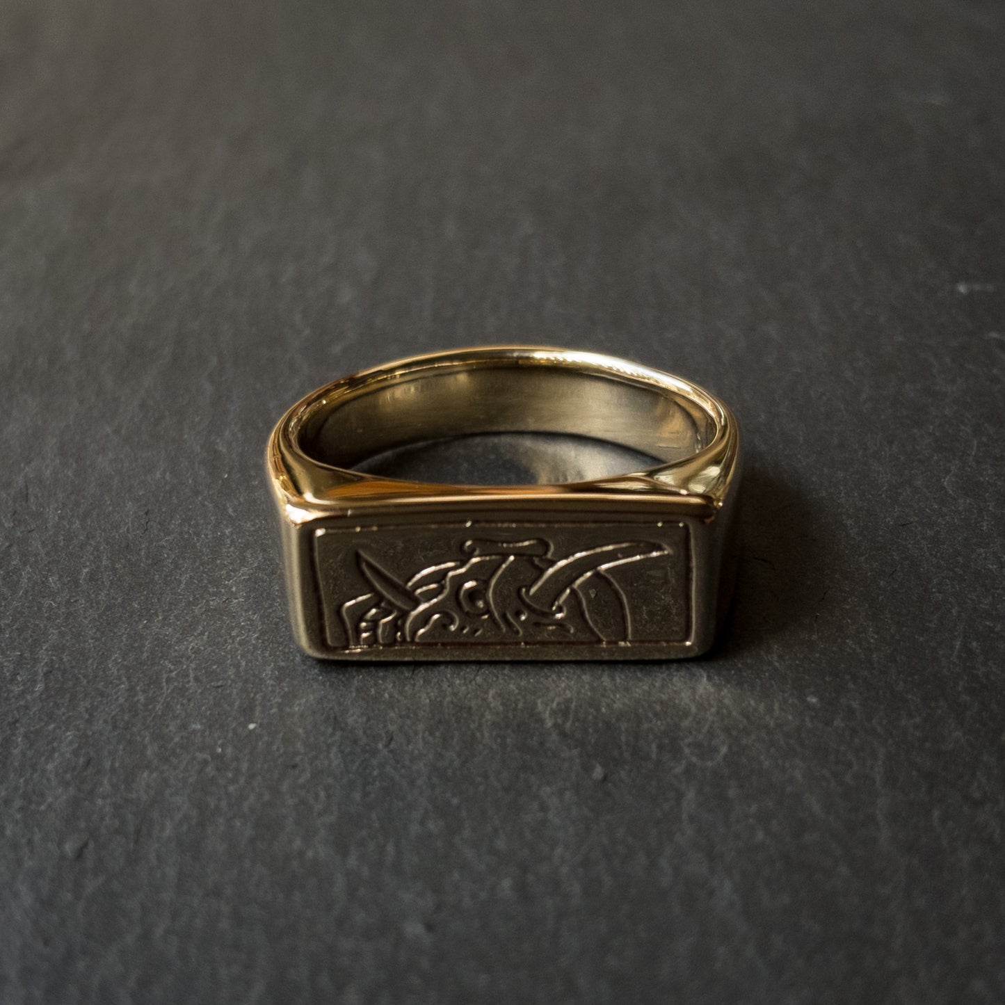 ONI - 9ct. Gold