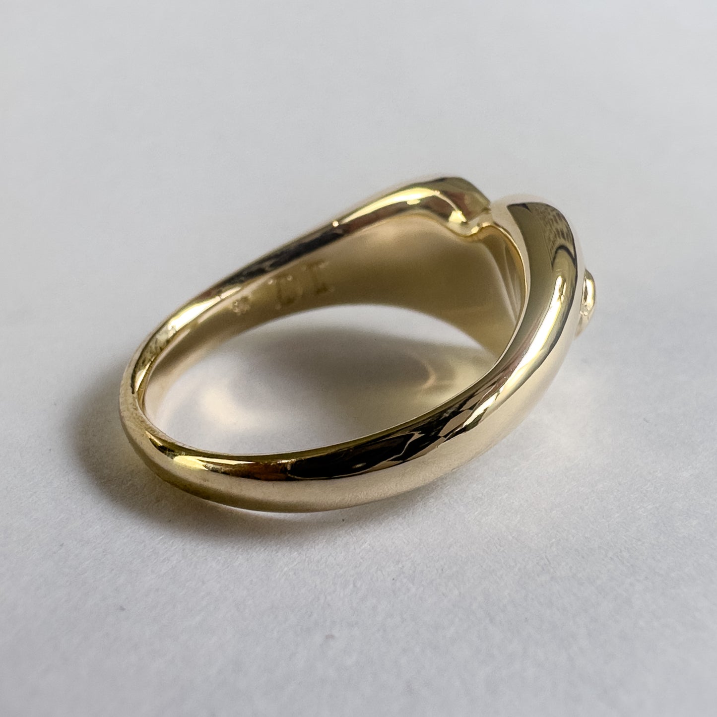 Heart & Scroll - Customisable