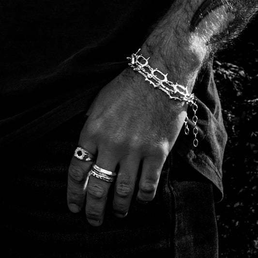 Knife Edge - Ring