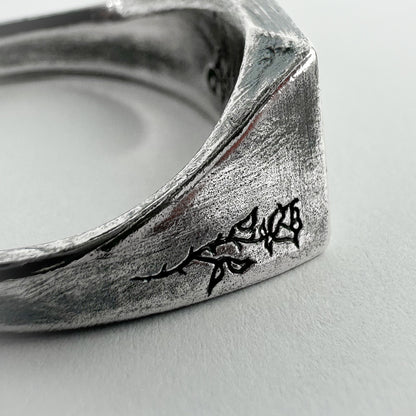 Memento Vivere - Signet Ring