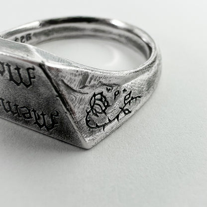Memento Mori - Signet Ring