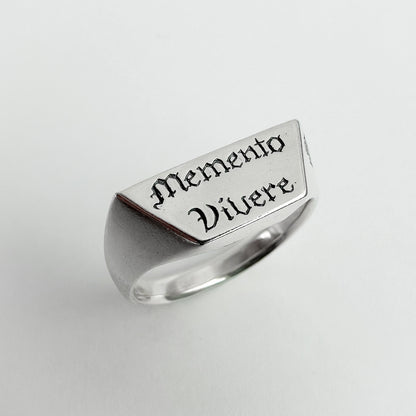 Memento Vivere - Signet Ring