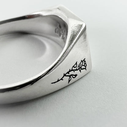 Memento Vivere - Signet Ring