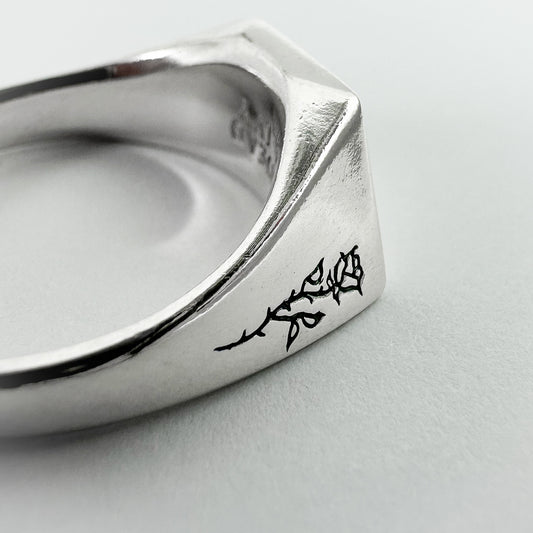 Memento Vivere - Signet Ring