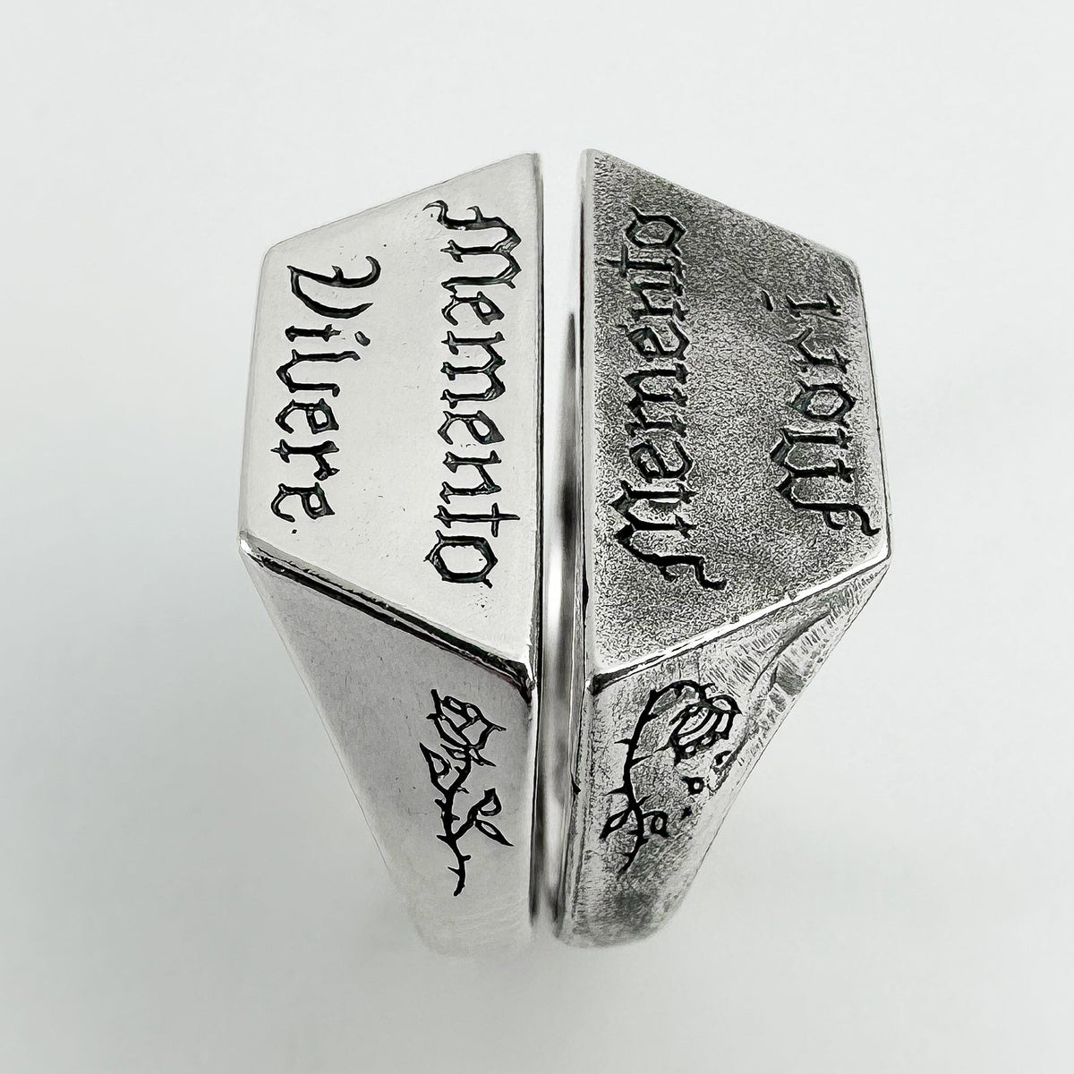 Memento Mori - Signet Ring